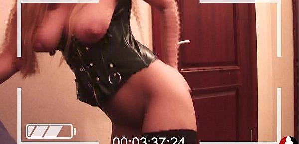  My girlfriend made me horny in this leather outfit ... teaser!
